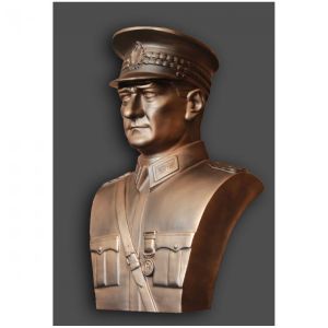 Askeri Kıyafetli Atatürk Büstü