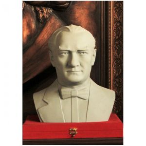 Sivil Atatürk Büstü